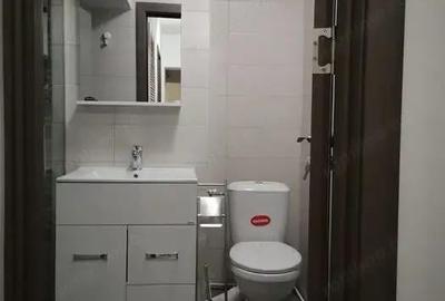 Apartament cu 3 camere decomandat în Cotroceni - 2