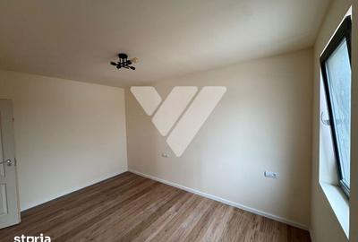 Casă cu 3 camere cu Teren 300 Mp în Sadu - 3