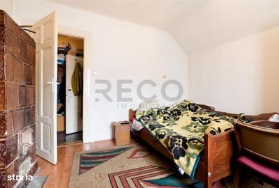 Apartament cu 3 camere decomandat în Santăul Mic - 4