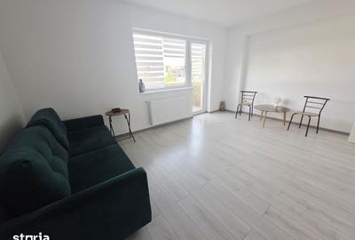 Apartament cu 3 camere decomandat în Tractorul - 14