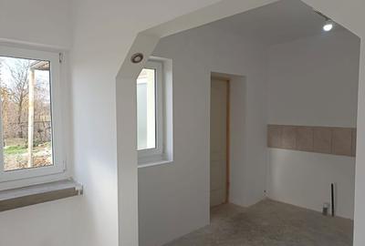 Casă cu 3 camere cu Teren 1677 Mp în Sântimreu - 2