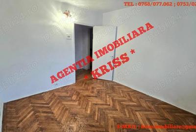 Apartament 4 camere BANAT - EXERCI?IU 88 Mp. Confort 1 Decomandat 2 Bai 2 Balcoane 88 Mp. Centrala - 4