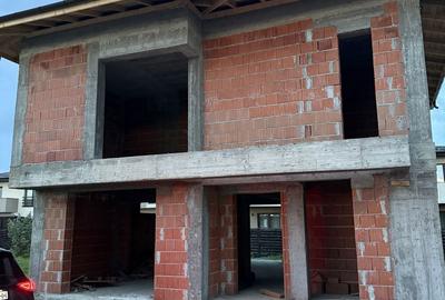 Casă cu 4 camere în Otopeni - 10