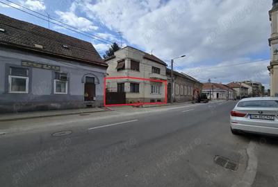 Apartament cu 3 camere în Central - 11