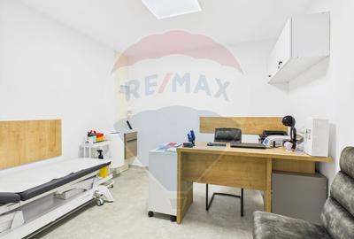 Cabinet medical de vanzare, 72 mp utili, Centru Civic - 12