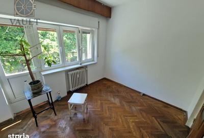 Apartament cu 3 camere în Pajura - 14