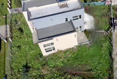 Casa la rosu cu Teren 620 mp, utilitati, canalizare, autobuz, asfalt - 4