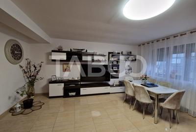 Duplex 6 camere cu terasa curte si 2 locuri de parcare Terezian - 2