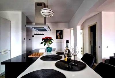 Apartament de vanzare cu garaj sub bloc,zona Sigma Zorilor