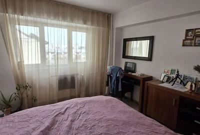 Apartament cu 3 camere decomandat, mobilat în Băneasa - 4