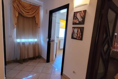 Cartier Boreal - Vila  P+ 1 -  3 camere - garaj - curte amenajata - termen lung - 25