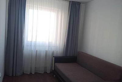 Apartament cu 3 camere semidecomandat în Exterior Vest - 1