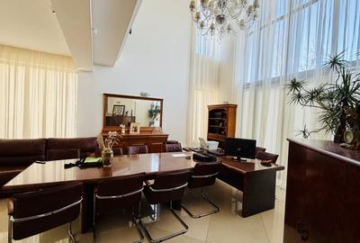 Casă individuală cu 8 camere cu Garaj în Roșu - 4