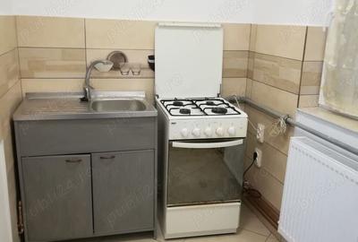 Inchiriez apartament o camera - 1