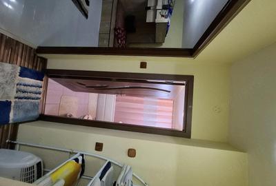 Apartament cu 2 camere semidecomandat în Govândari