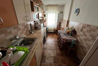 Apartament cu 3 camere decomandat în Central - 6