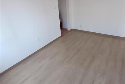 Apartament cu 2 camere semidecomandat în Apollo - 3