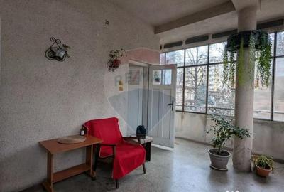 Casă cu 11 camere cu Teren 330 Mp în Iancului - 6
