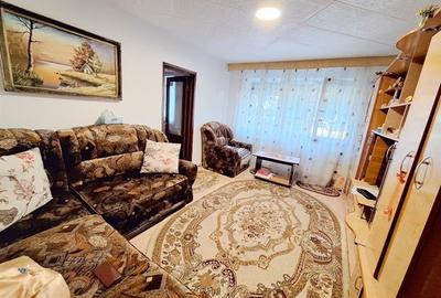 Apartament 2 camere, utilat, cu beci, zona Narcisa - 16