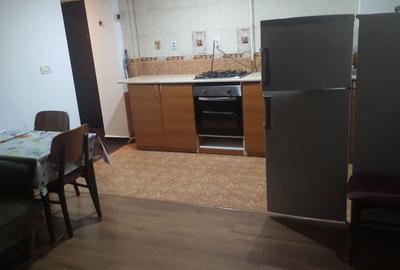 Apartament cu 2 camere decomandat în Petrila - 4