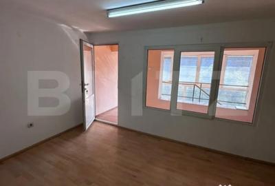 Spațiu comercial, de 19 mp, în Dej