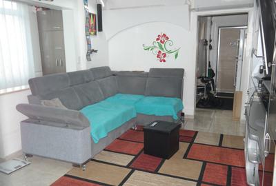 Apartament cu 3 camere semidecomandat, mobilat în Berceni - 2
