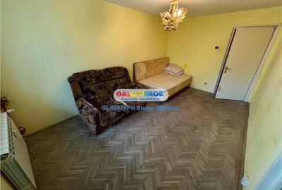 Apartament cu 3 camere nedecomandat în Vest