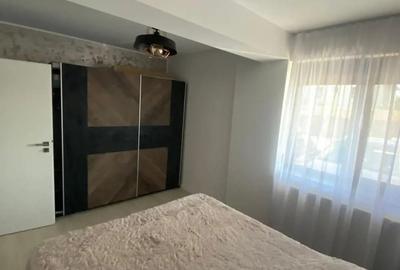 Apartament de vanzare - 4