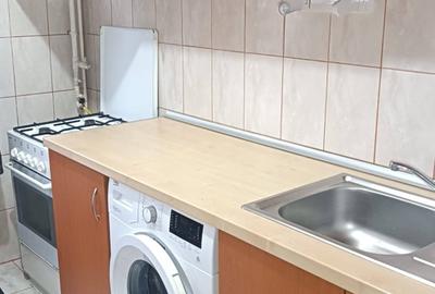 Garsonieră decomandată în Progresul - 2