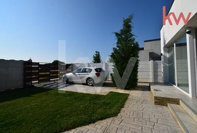 Casa - Bijuterie Arhitecturala cu Panouri Solare si Pompa de Caldura - 5