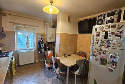 Apartament cu 2 camere semidecomandat în Central - 2