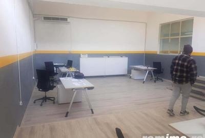 Spațiu comercial, de 1,600 mp, în Central - 2