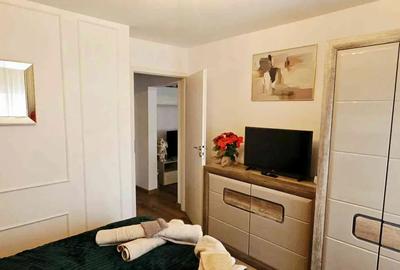 Apartament cu 3 camere decomandat în Calea București - 6