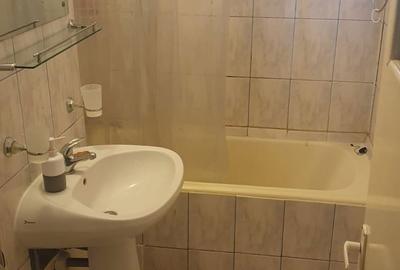 Apartament cu 2 camere decomandat în Colentina