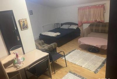 Garsonieră decomandată în Central - 9