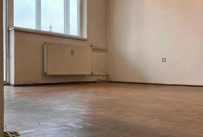 Apartament cu 3 camere decomandat în Grigorescu - 2