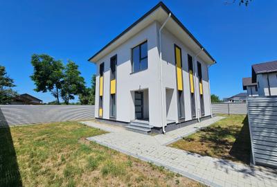 Casă cu teren generos de 480 mp – gata să devină acasă! - 2