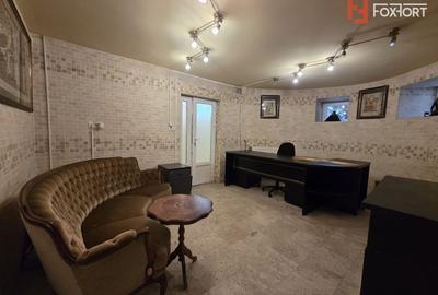 Apartament cu 3 camere semidecomandat, mobilat în Central - 3