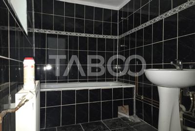 Casa individuala de vanzare 54 mpu curte 69 mp zona Central Sibiu - 8