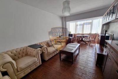 Apartament 4 camere, etaj 2/4, zona Delfinariu