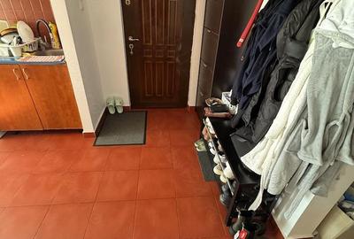 Garsonieră decomandată în 1 Decembrie - 2