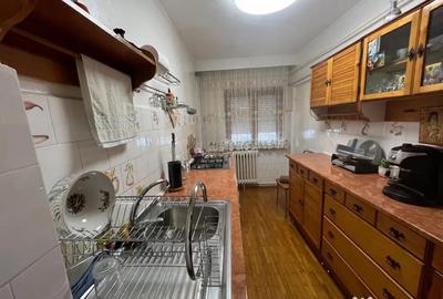 Apartament cu 2 camere decomandat în Central - 1