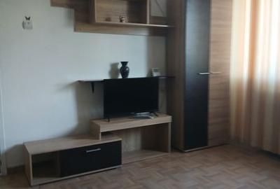 Garsonieră în 9 Mai - 3