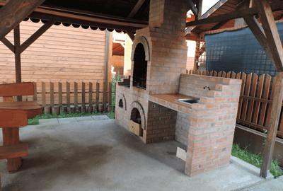 Cabana Cristian Figa V. ?i inchiriere Revelion ?i Craciun - 2