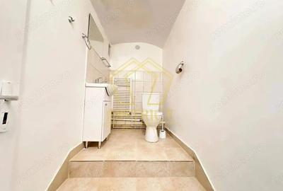 Spațiu comercial, de 121 mp, în Central - 7