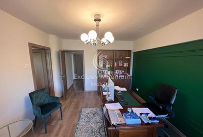 Birou, de 93 mp, în Unirii - 3