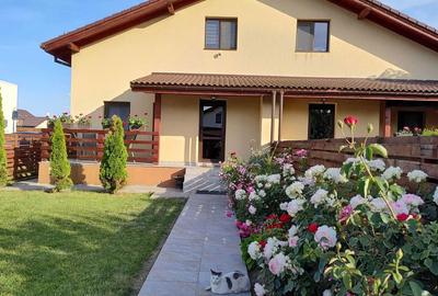 Casă cu 4 camere în Sânpetru - 5