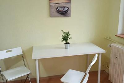 Garsonieră decomandată în Titan - 4