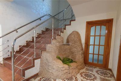 Casa individuala - 500 mp utili - 800 mp teren - Burdujeni - 12