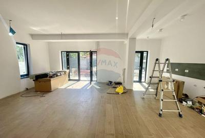 Casa / Vila cu 4 camere de vanzare in zona Nord - 2